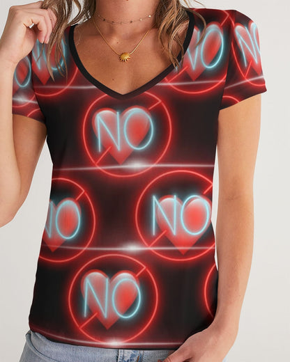 No love 3 Women's V-Neck Tee
