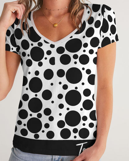 Dots Women's V-Neck Tee