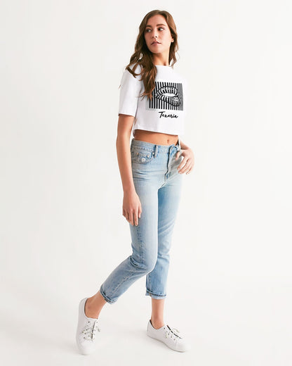 Pin Stripe Lips Women's Cropped Tee