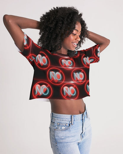No love 3 Women's Lounge Cropped Tee