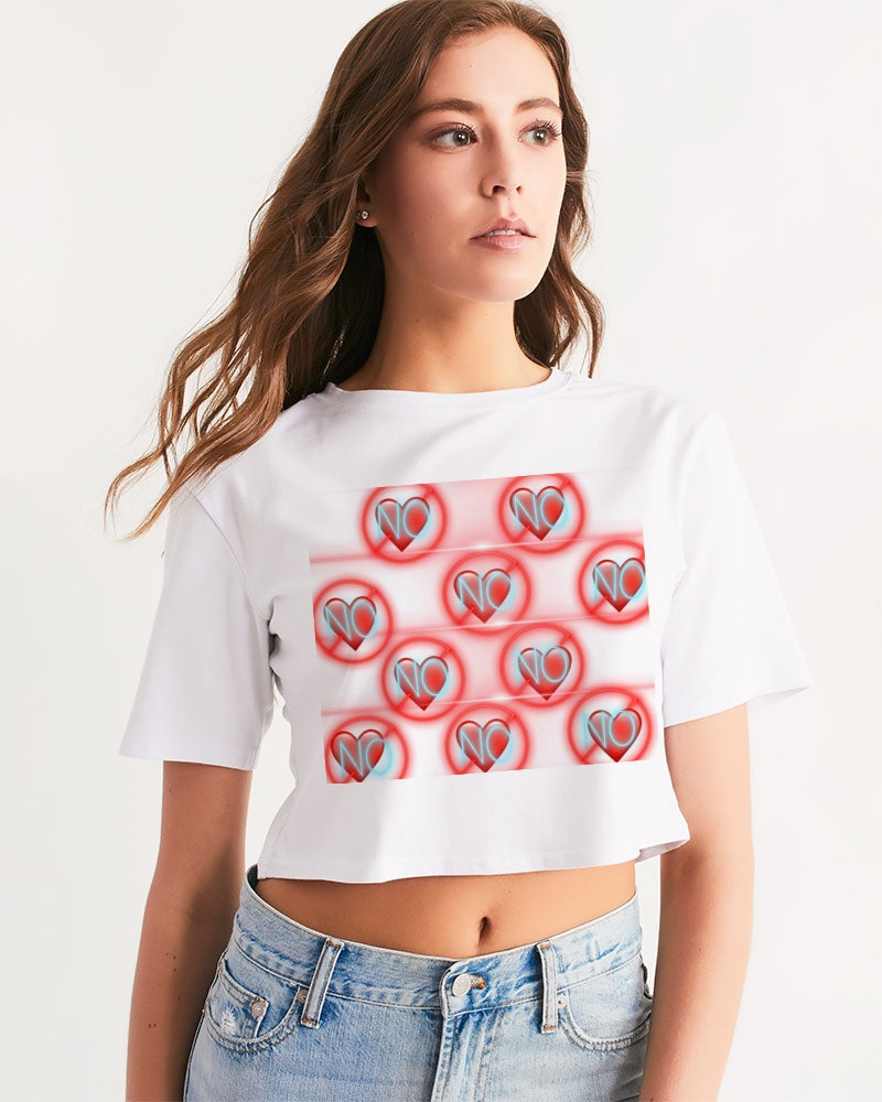No love 2 Women's Cropped Tee