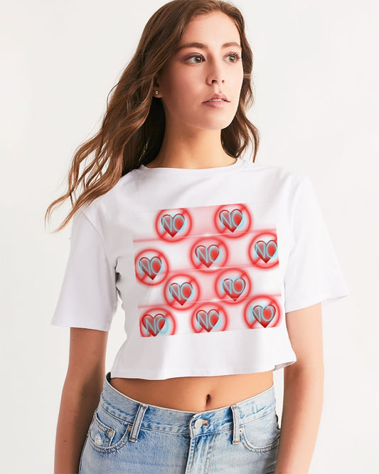 No love 2 Women's Cropped Tee