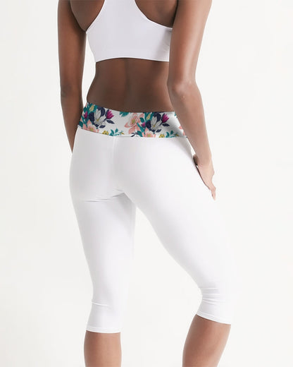 Warm Floral Women's Mid-Rise Capri