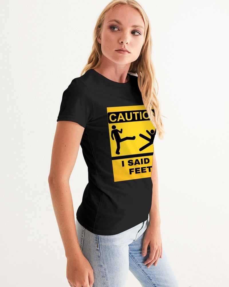 6 feet Women's Graphic Tee