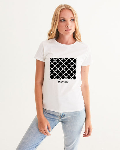 Quatrefoil Women's Graphic Tee