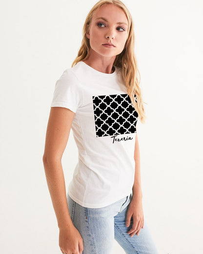 Quatrefoil Women's Graphic Tee