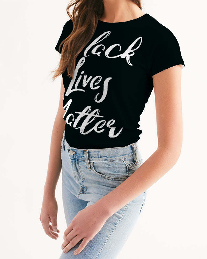 BLACK LIVES MATTER Women's Tee