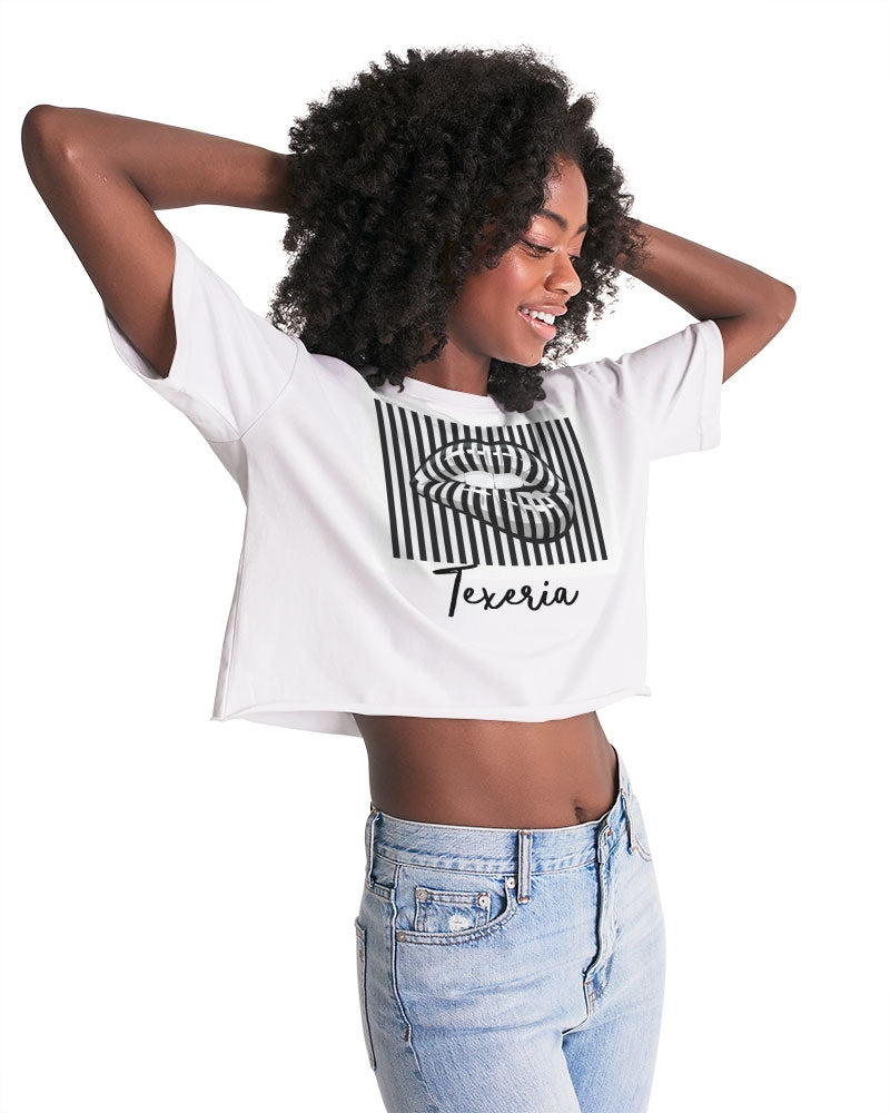 Pin Stripe Lips Women's Lounge Cropped Tee