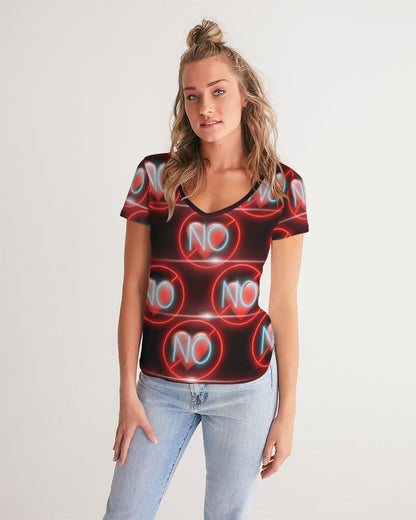 No love 3 Women's V-Neck Tee
