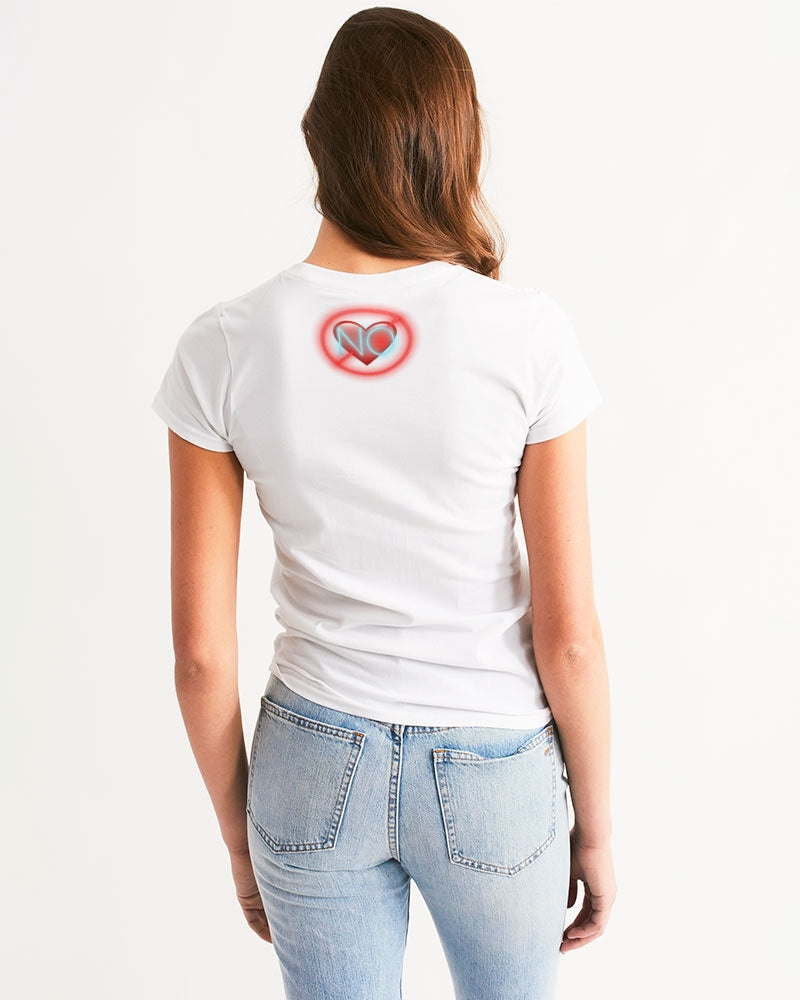 No love Women's Tee