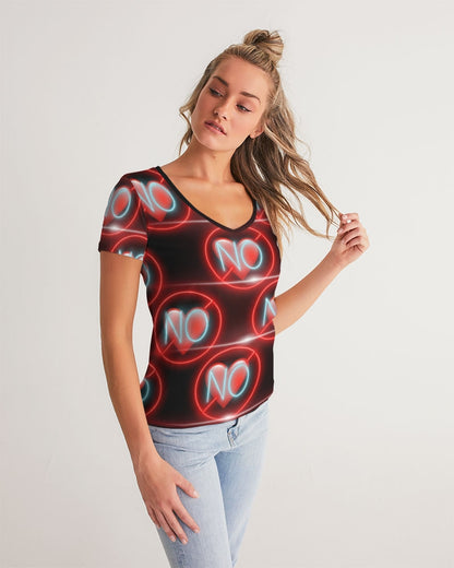 No love 3 Women's V-Neck Tee