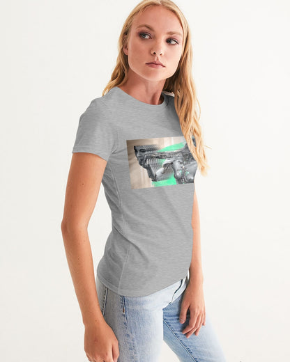 Robo Tech Women's Graphic Tee