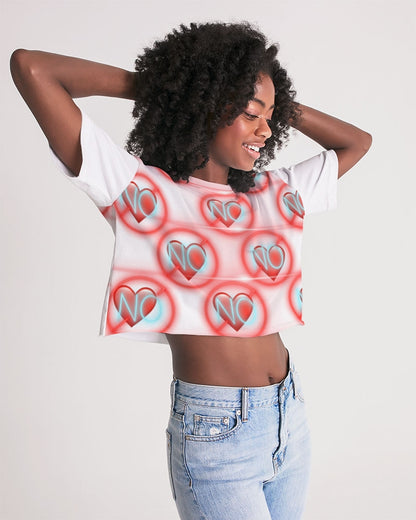 No love 2 Women's Lounge Cropped Tee
