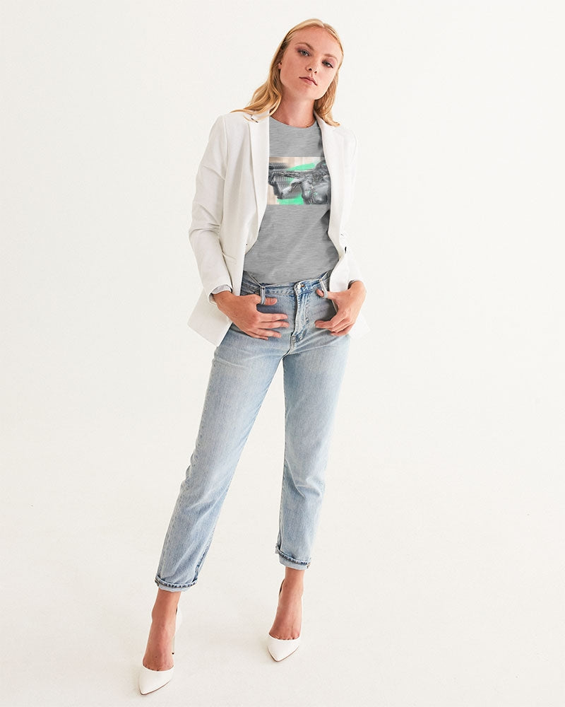 Robo Tech Women's Graphic Tee