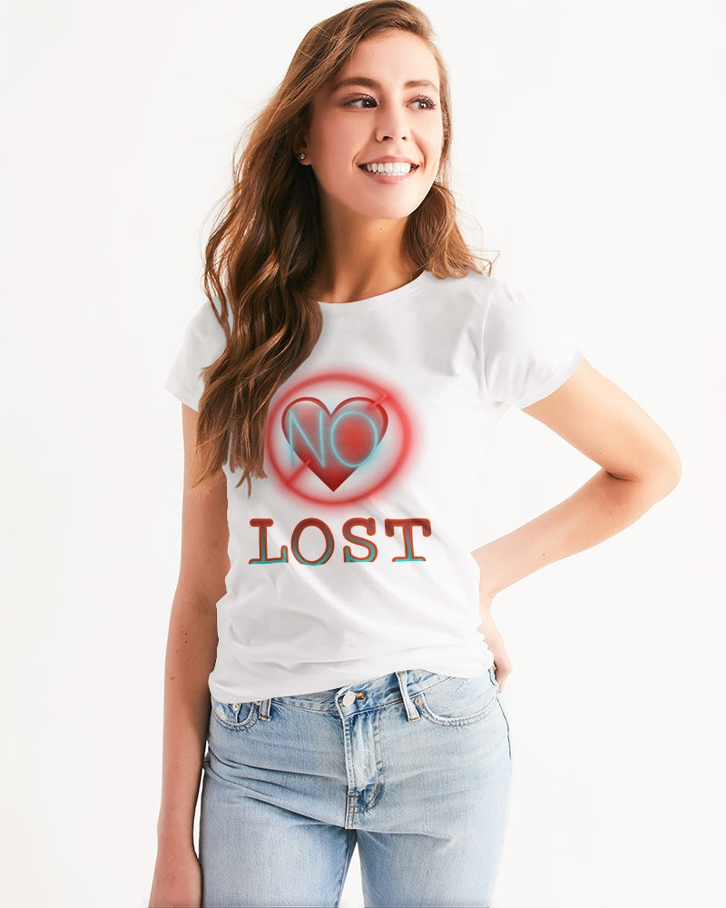 No love Women's Tee
