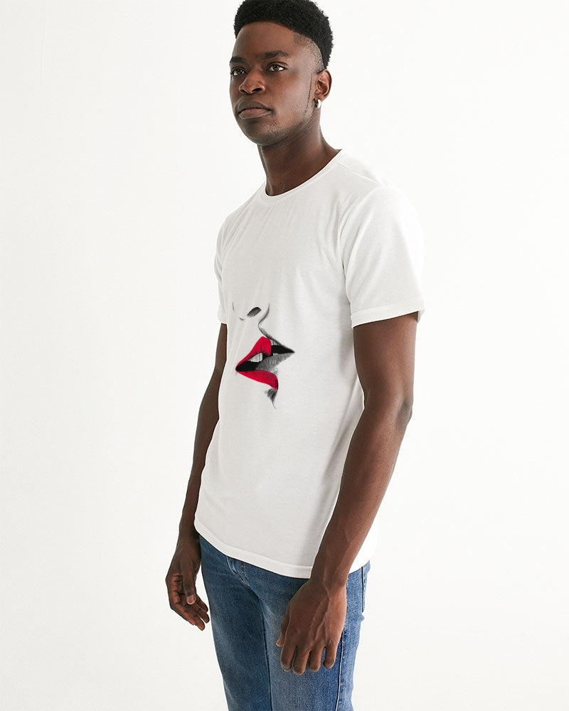 Kiss Me Men's Graphic Tee