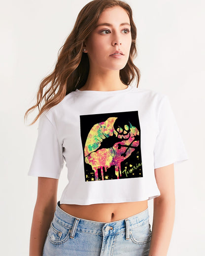 Poisonous kisses Women's Cropped Tee