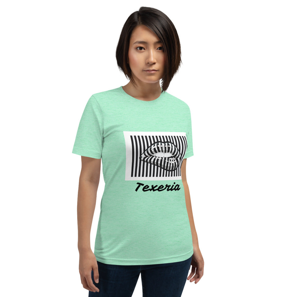 Pin Stripe Lips Plus Size T-Shirt