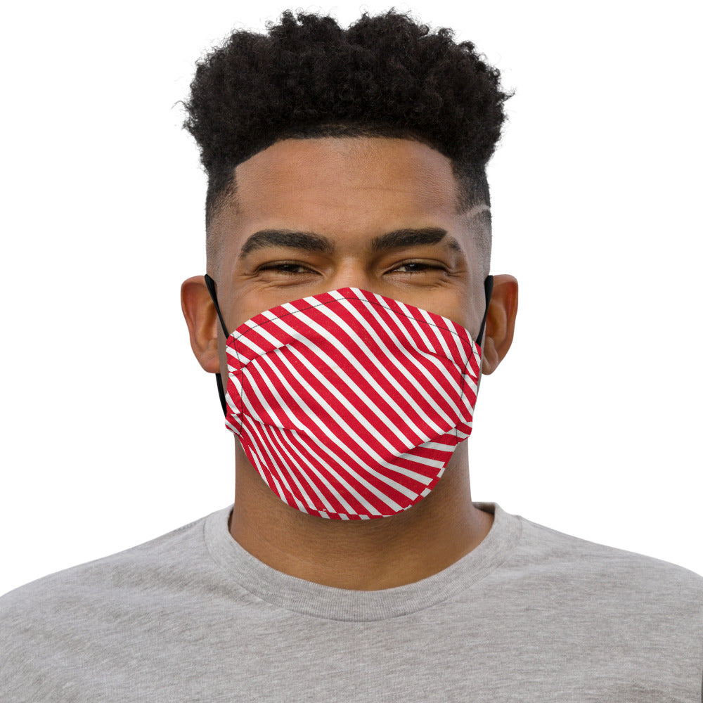 Red stripe mask