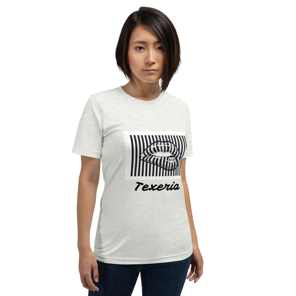 Pin Stripe Lips Plus Size T-Shirt