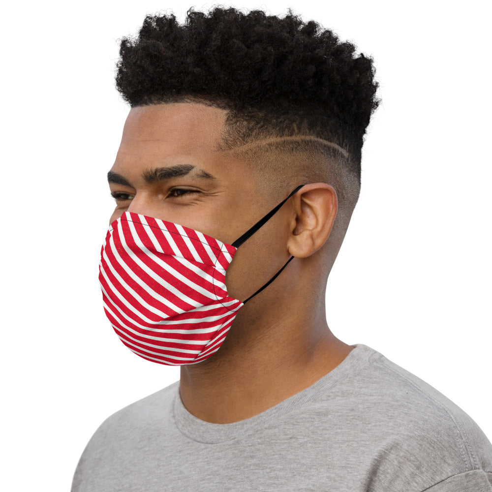 Red stripe mask