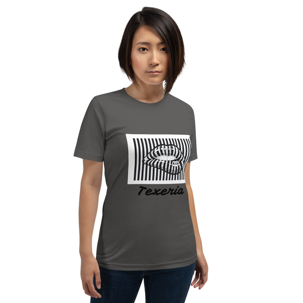 Pin Stripe Lips Plus Size T-Shirt