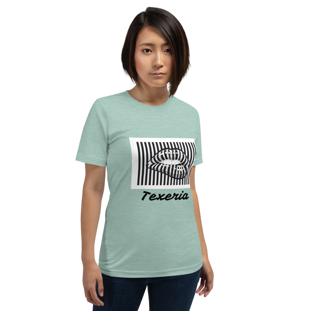Pin Stripe Lips Plus Size T-Shirt