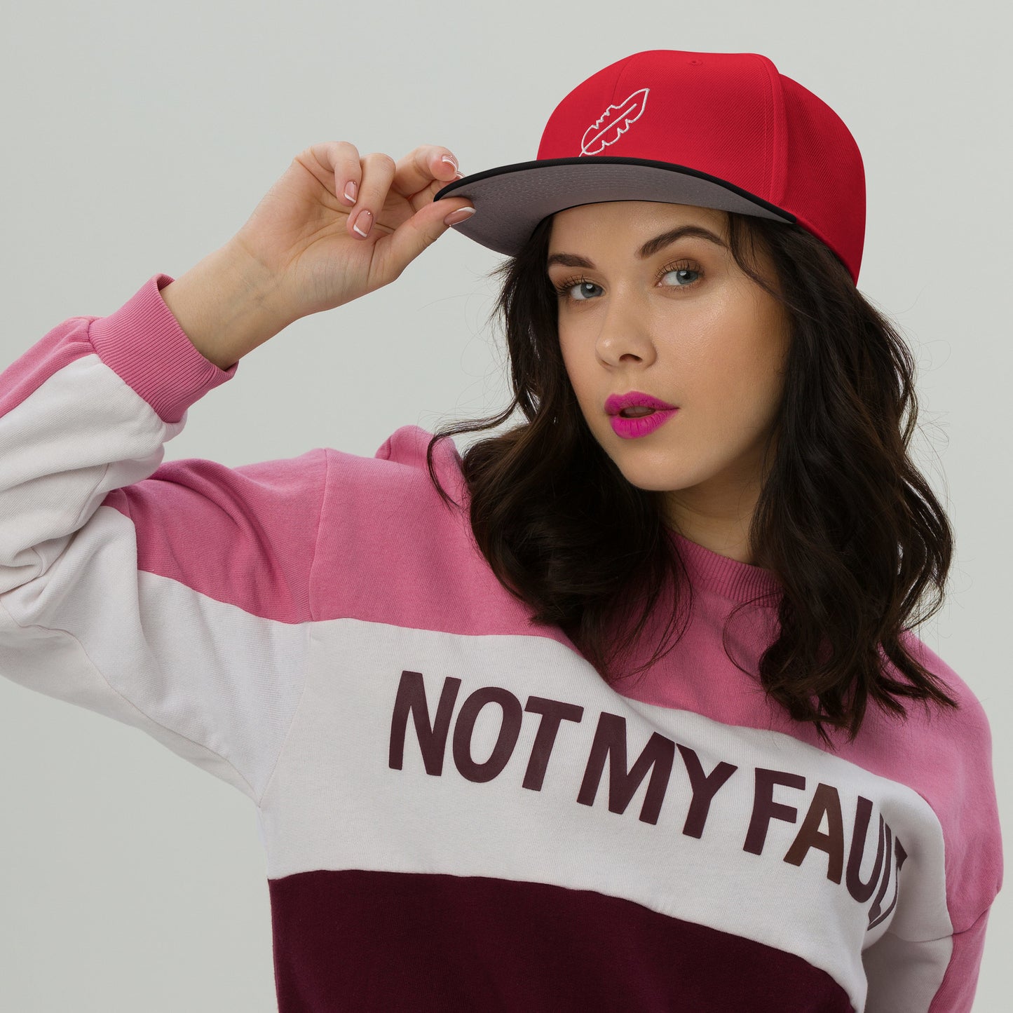 Feather Snapback Hat (White)