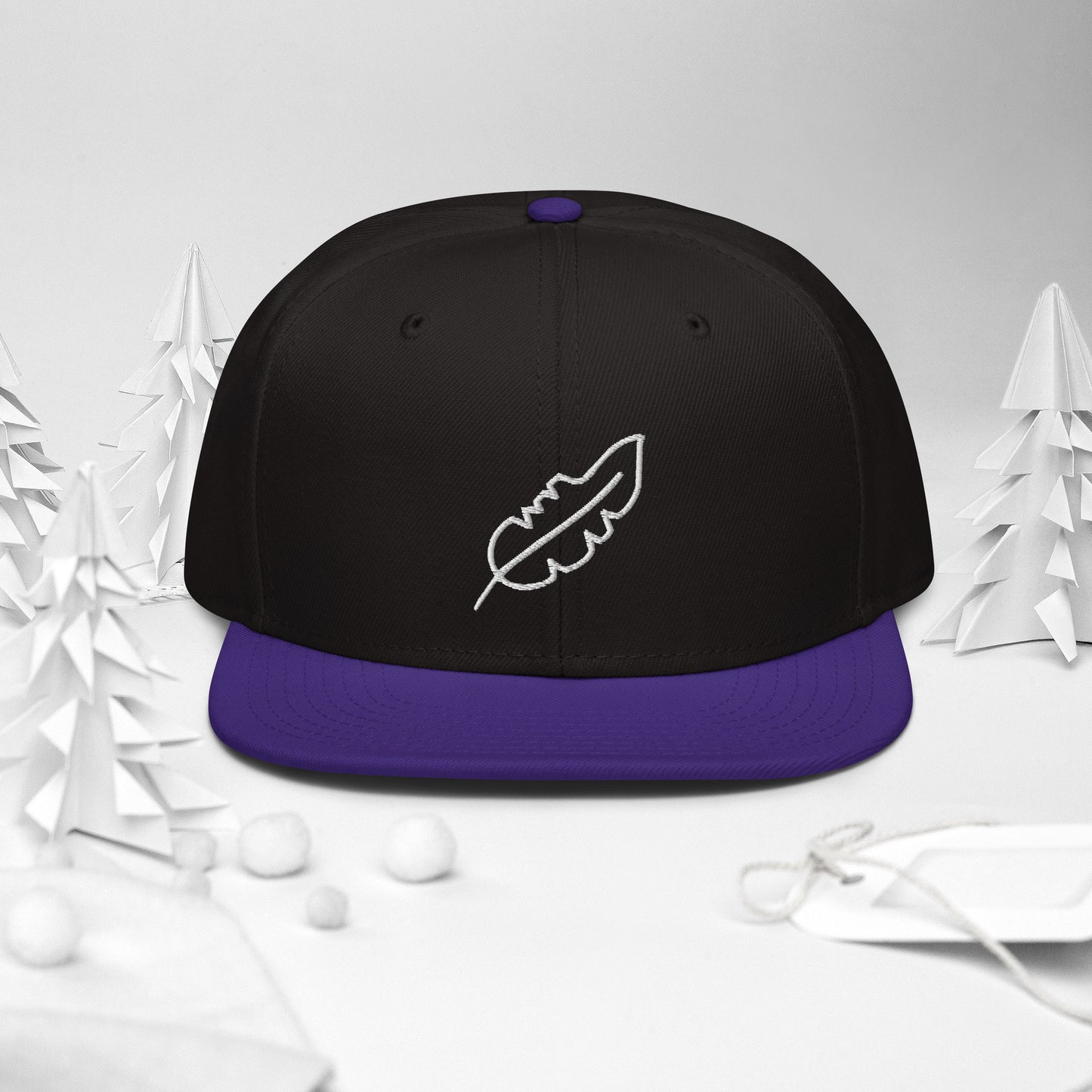 Feather Snapback Hat (White)