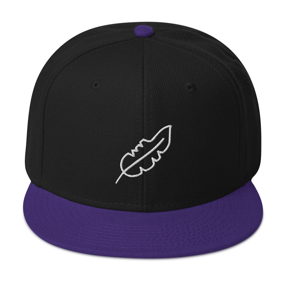 Feather Snapback Hat (White)